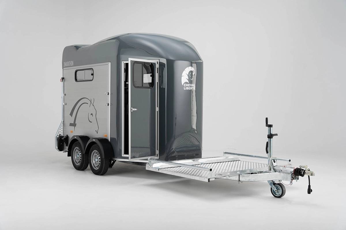 Horse trailer Cheval Liberte Gold Marathon 2 Stalls 2025 New