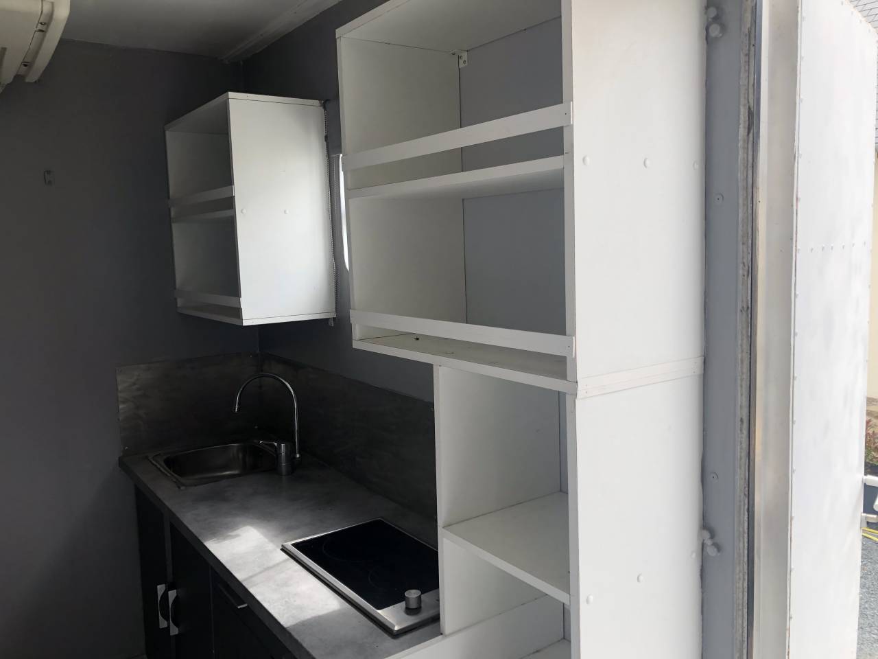 Horsebox NON-HGV Renault MIDLUM 240 DXI - 16 tonnes 2008 Used