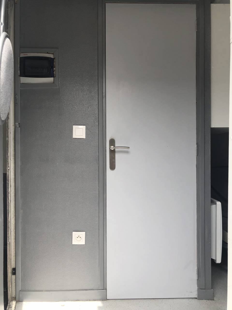 Horsebox NON-HGV Renault MIDLUM 240 DXI - 16 tonnes 2008 Used