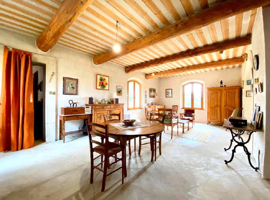 Equestrian property  Vaucluse