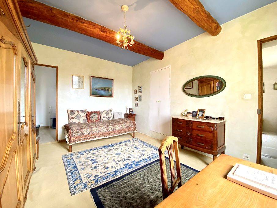 Equestrian property  Vaucluse