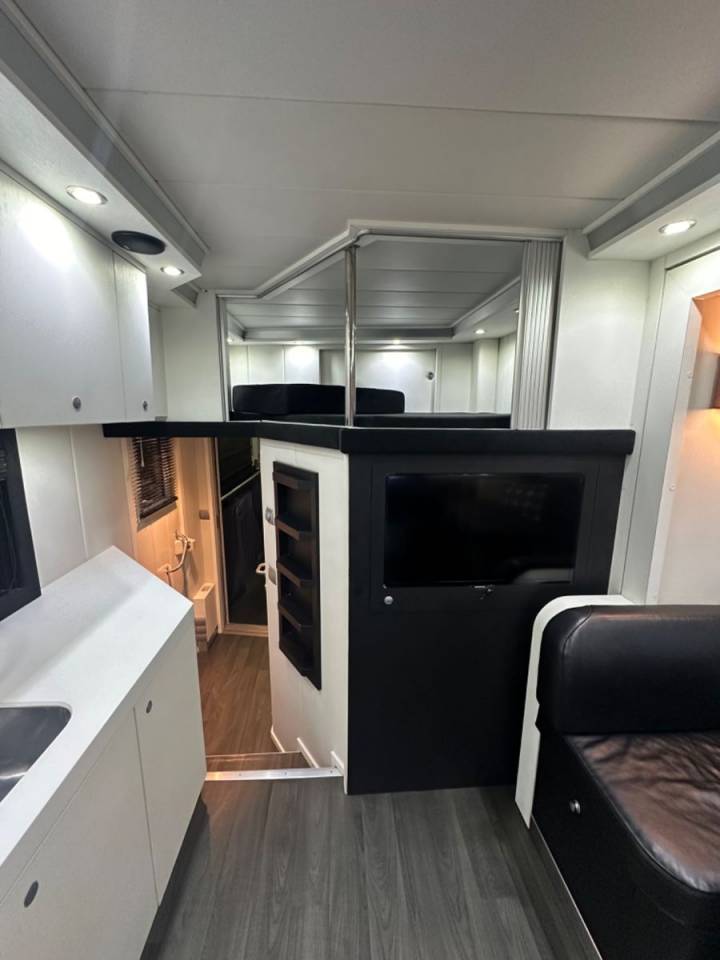 Horsebox NON-HGV Autre marque VOLVO 0 Used