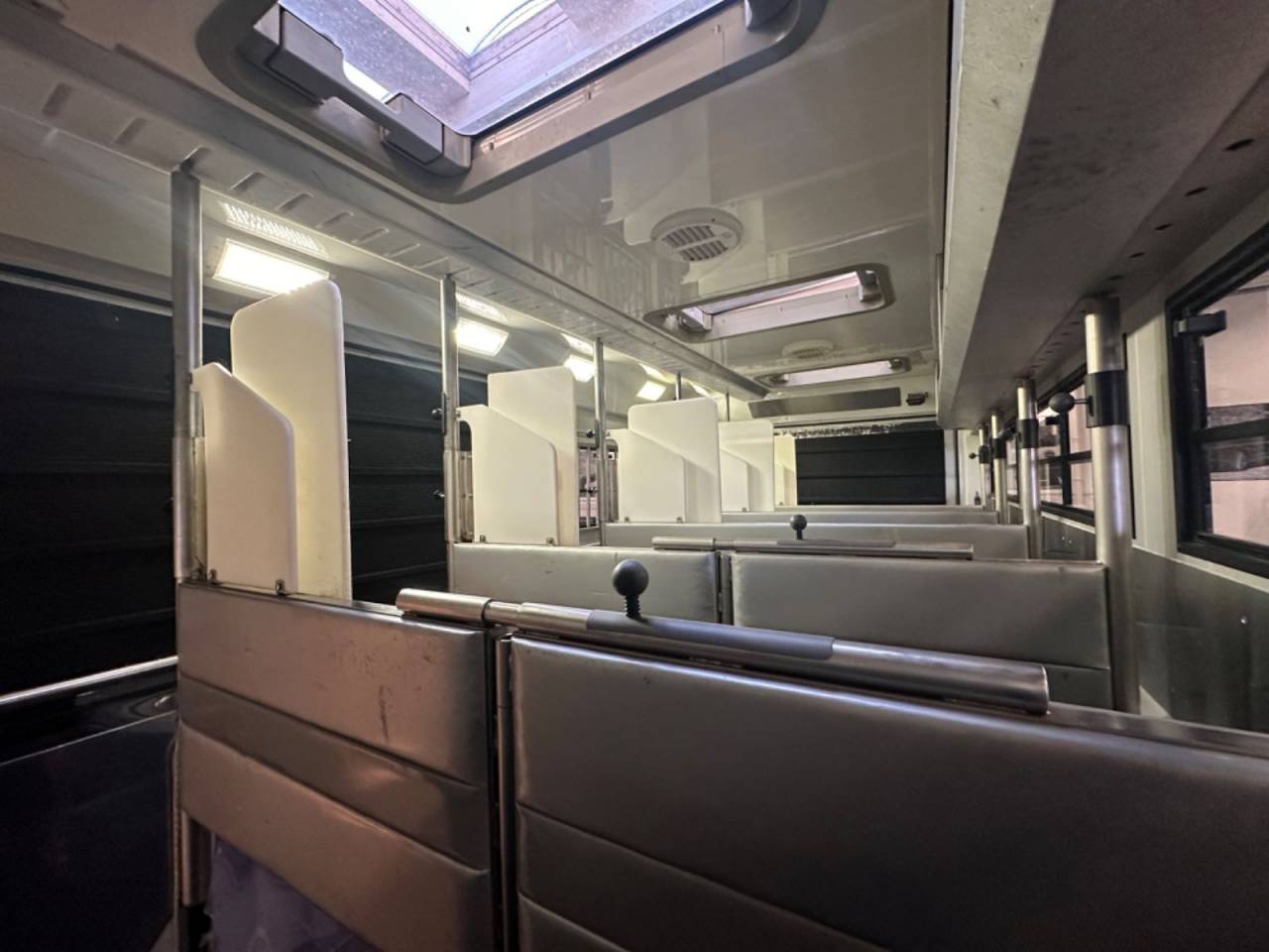 Horsebox NON-HGV Autre marque VOLVO 0 Used