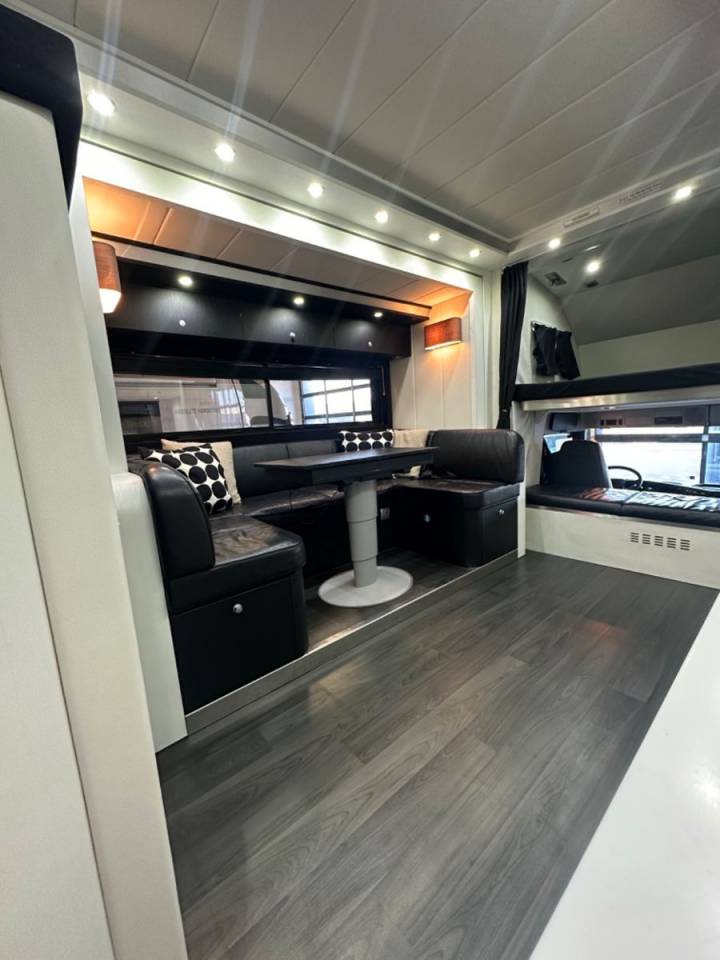 Horsebox NON-HGV Autre marque VOLVO 0 Used