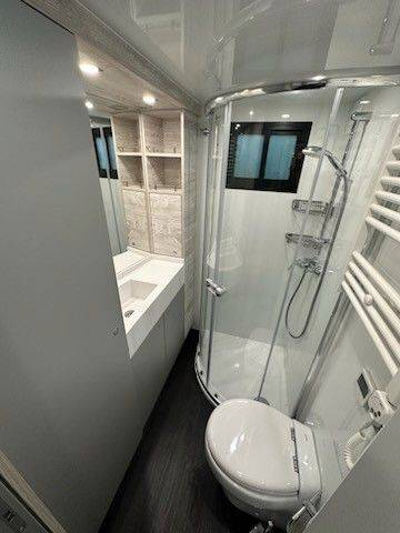 Horsebox NON-HGV Autre marque VOLVO 0 Used