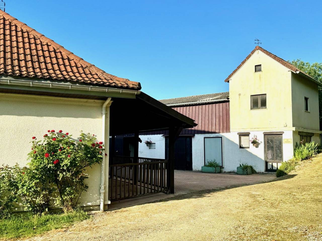 Equestrian property  Yonne