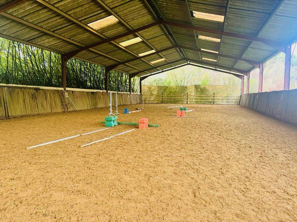 Equestrian property  Yonne