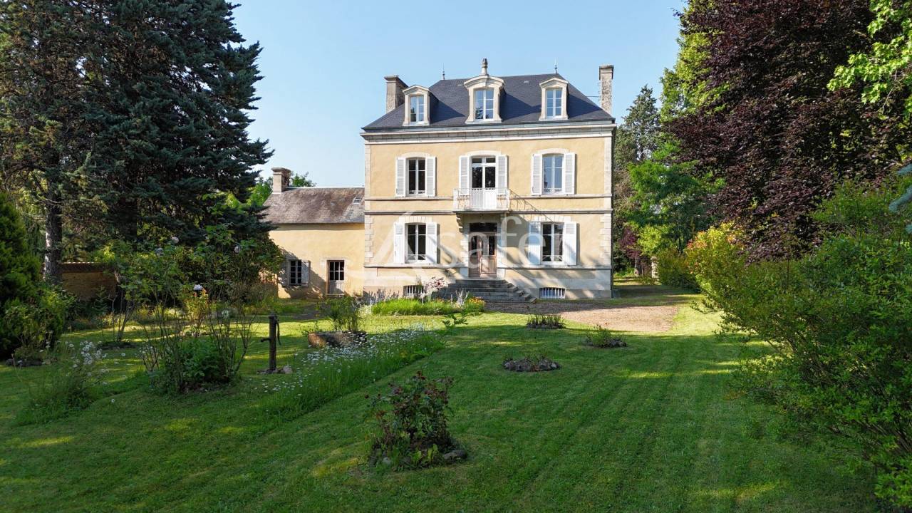 Equestrian property  Calvados