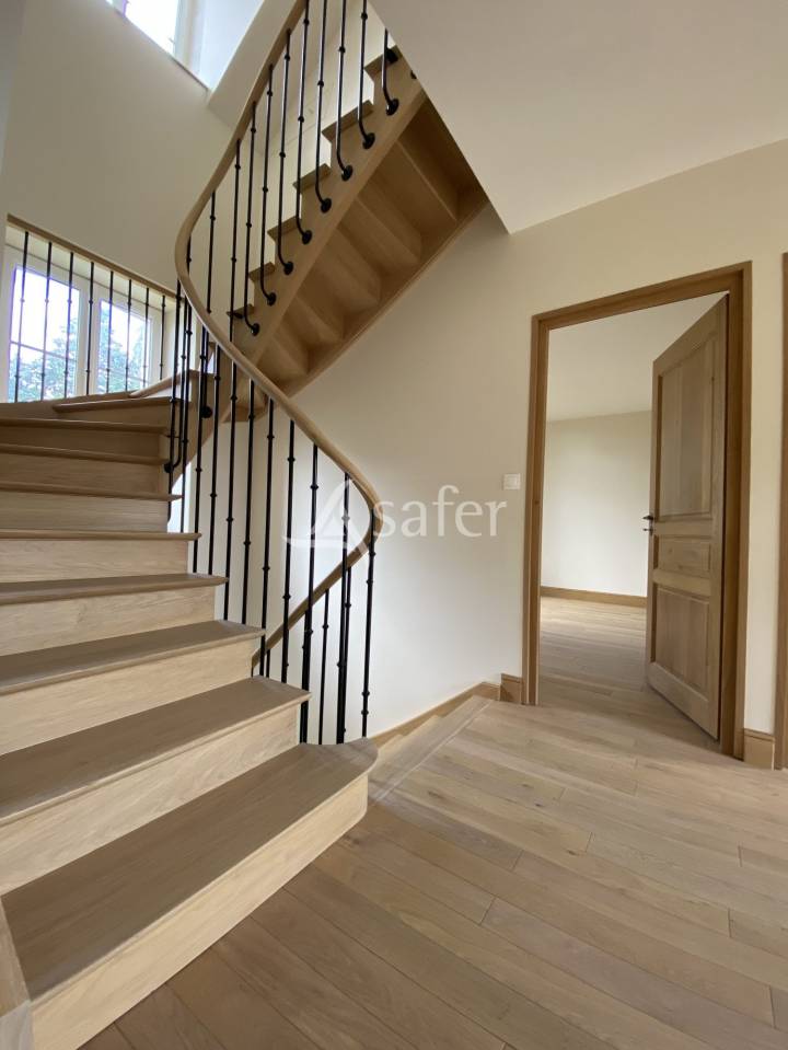 Equestrian property  Calvados