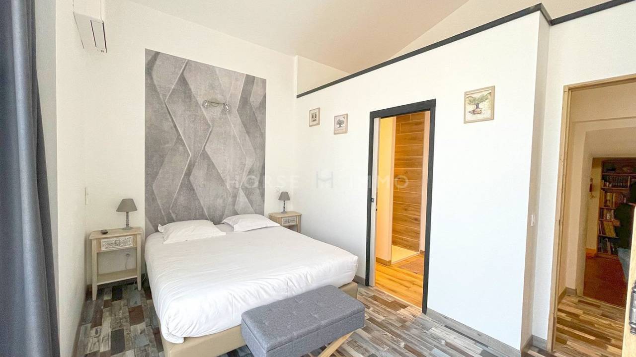 Equestrian property  Vaucluse