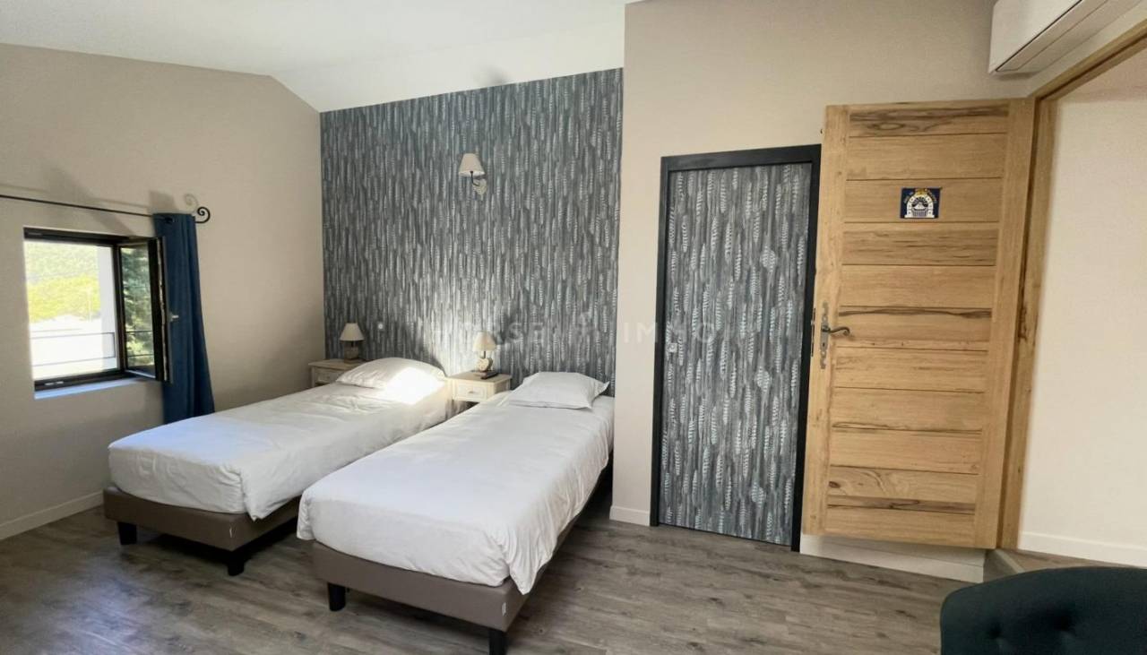 Equestrian property  Vaucluse