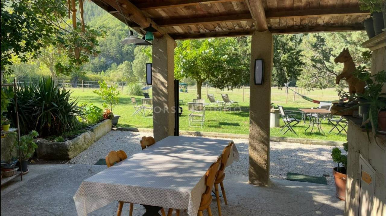 Equestrian property  Vaucluse