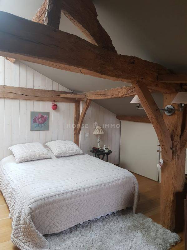 Equestrian property  Vend&eacute;e