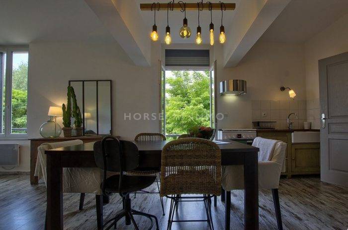 Equestrian property  Ain