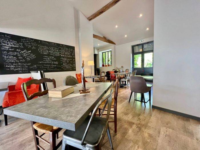 Equestrian property  Ain