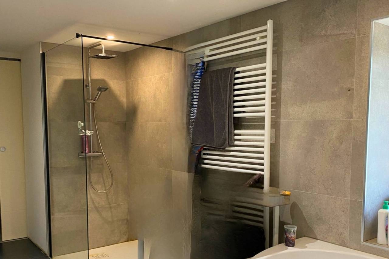 Equestrian property  Ain