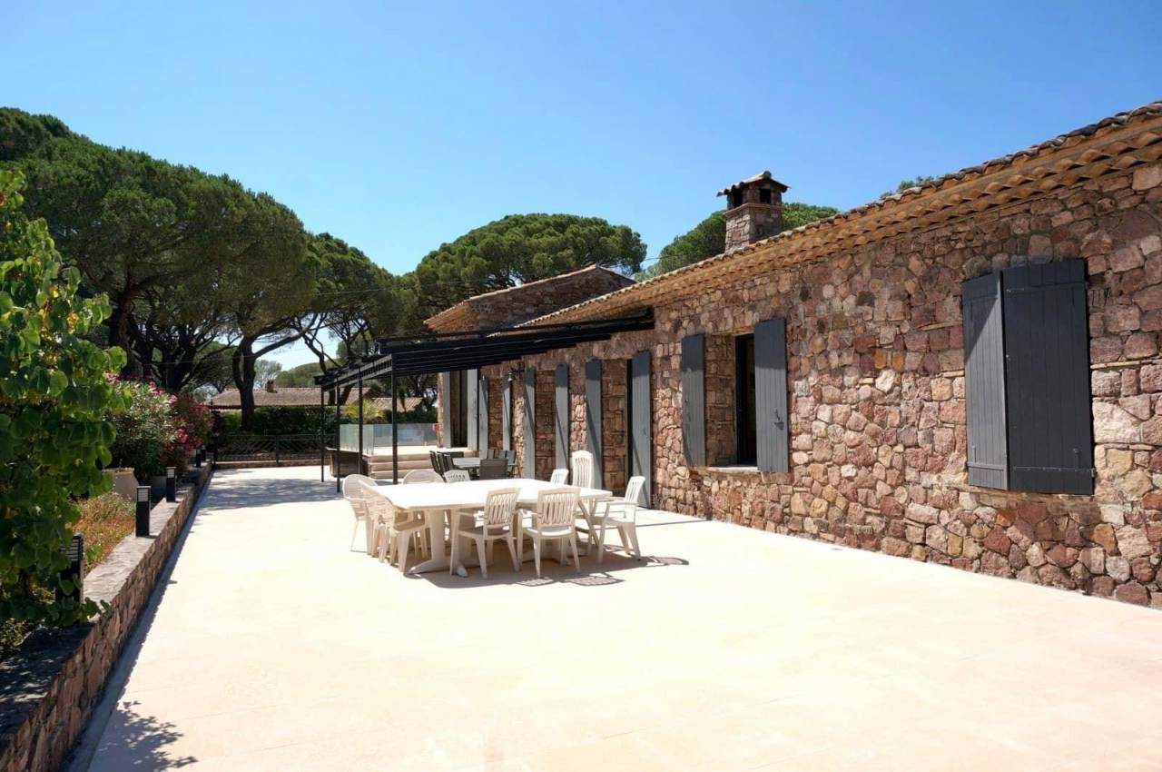 Luxurious equestrian property  Var