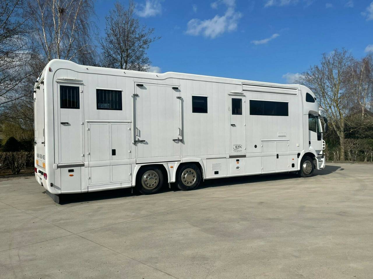 Horsebox NON-HGV Iveco IVECO 0 Used