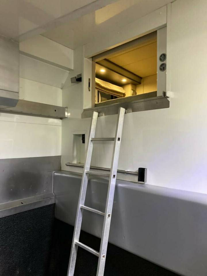 Horsebox NON-HGV Iveco IVECO 0 Used