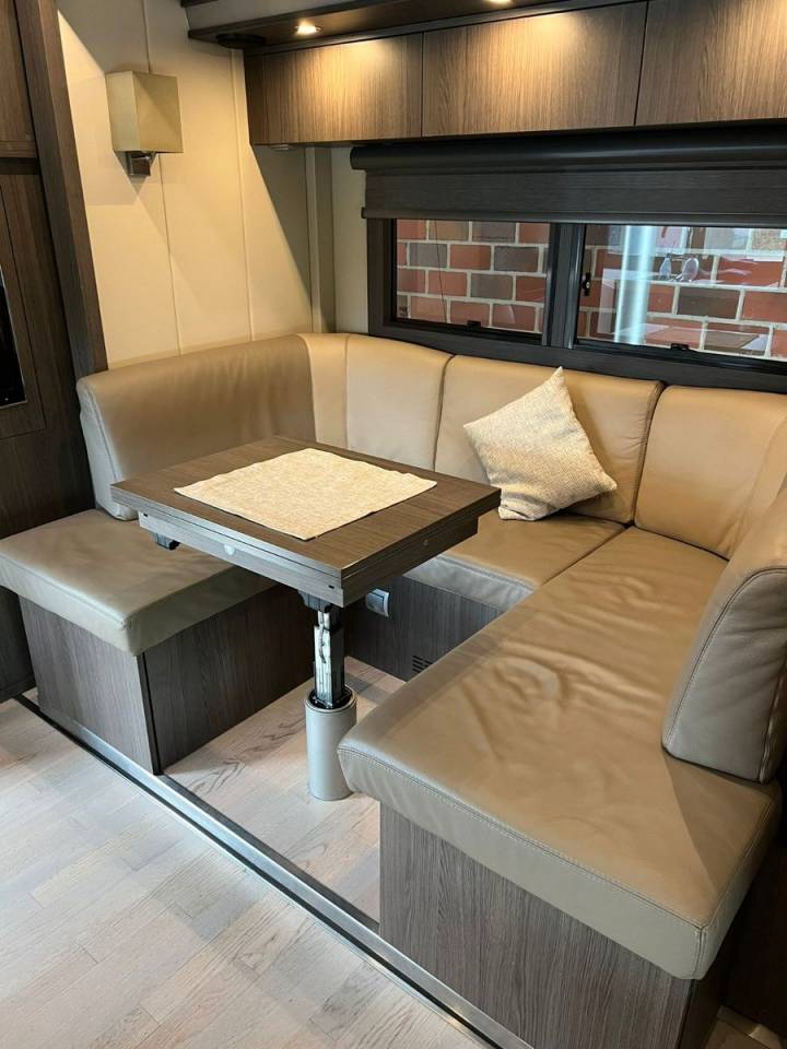 Horsebox NON-HGV Iveco IVECO 0 Used