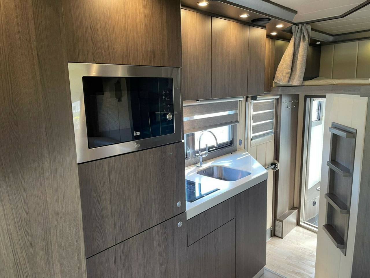 Horsebox NON-HGV Iveco IVECO 0 Used