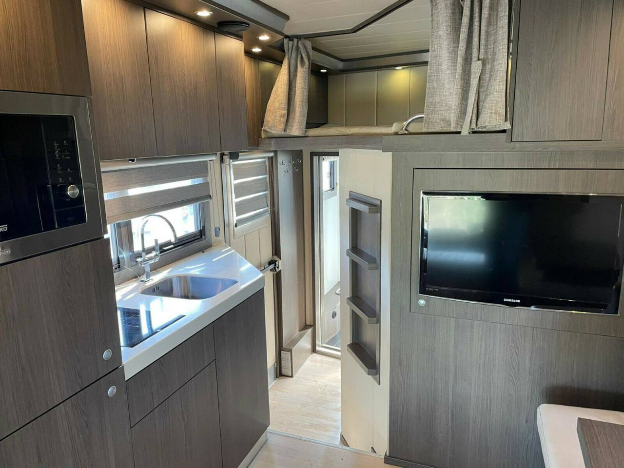 Horsebox NON-HGV Iveco IVECO 0 Used