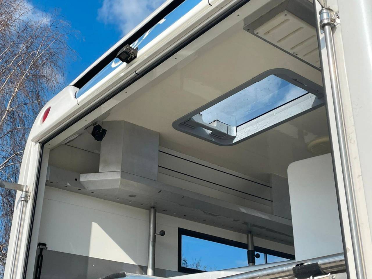 Horsebox NON-HGV Iveco IVECO 0 Used