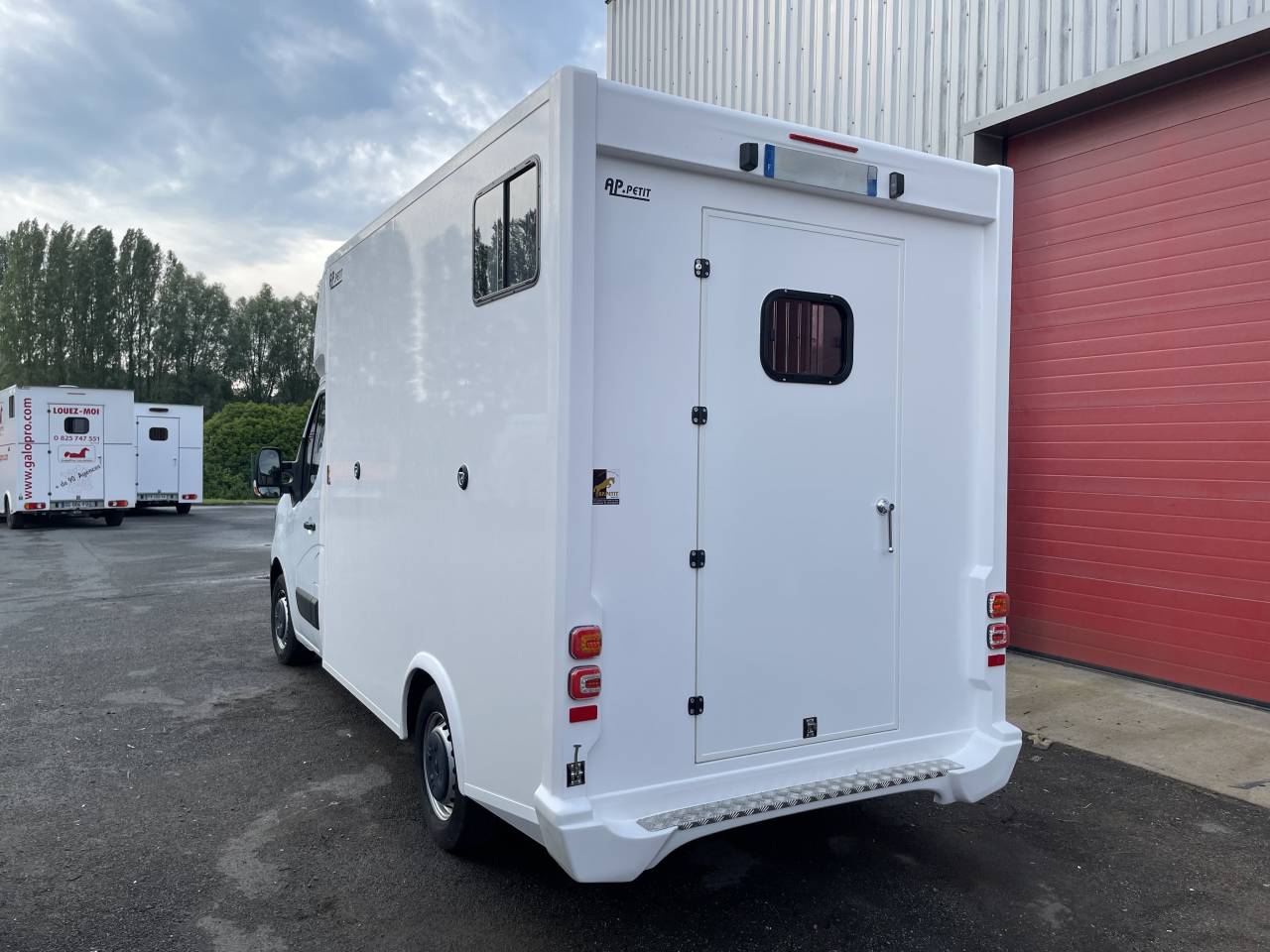 Horsebox HGV AP Petit Renault MASTER L2 2020 Used