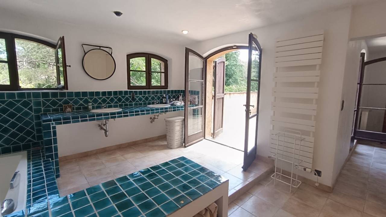 Equestrian property  Var