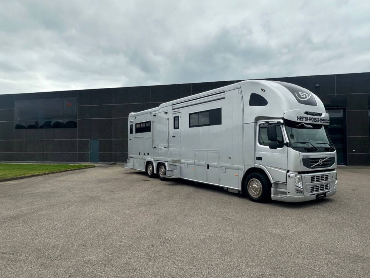 Horsebox NON-HGV Autre marque VOLVO 0 Used