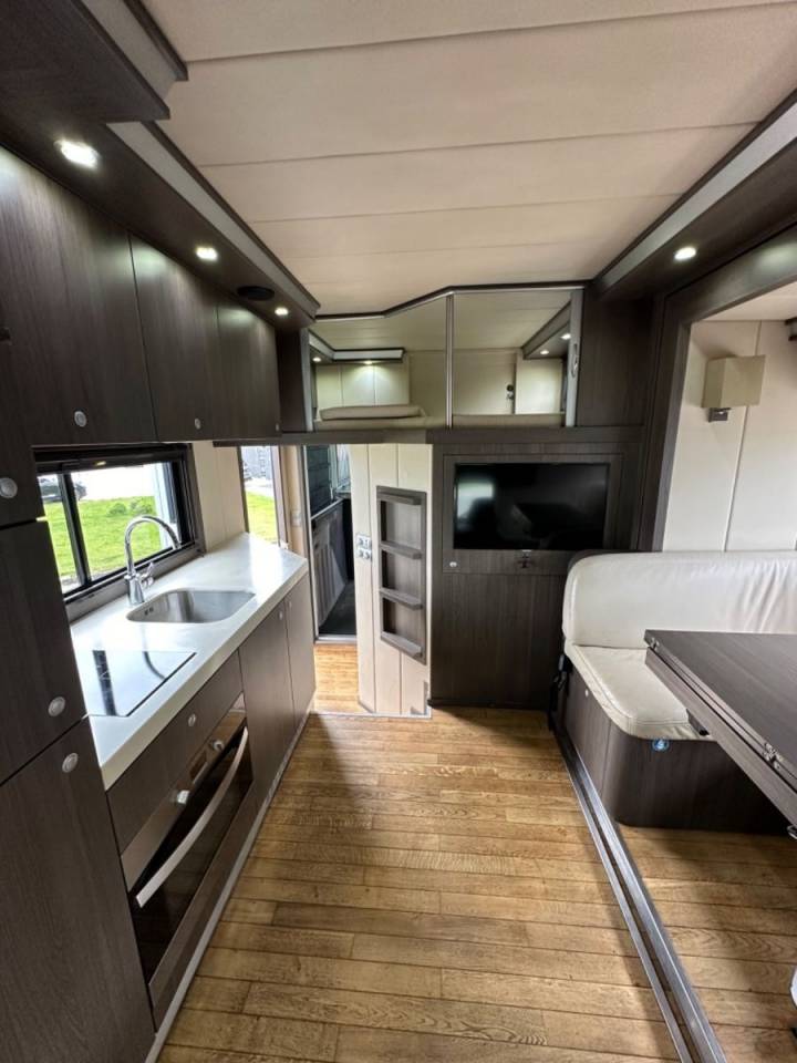 Horsebox NON-HGV Autre marque VOLVO 0 Used