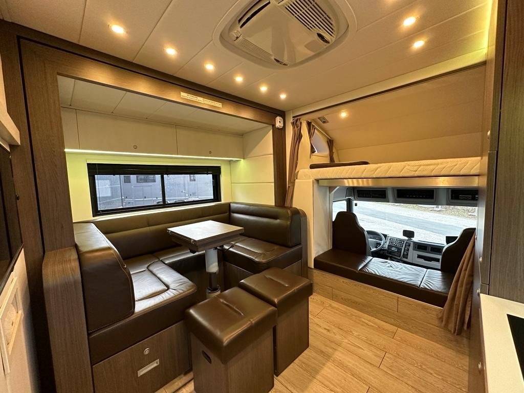 Horsebox NON-HGV Autre marque VOLVO 0 Used