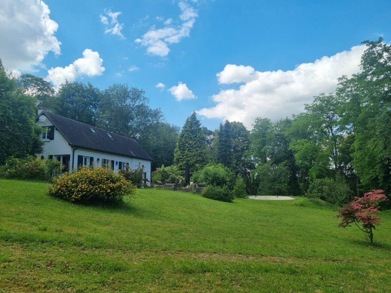 Livery yard  Val-d'Oise