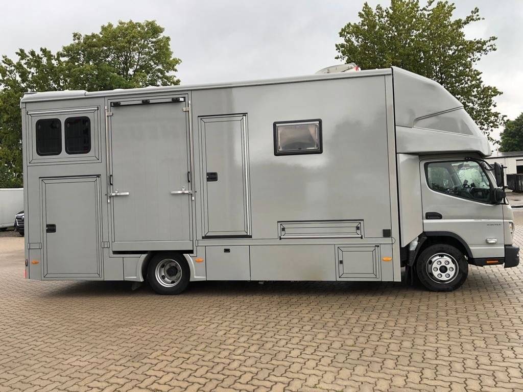 Horsebox NON-HGV Autre marque FUSO  0 New