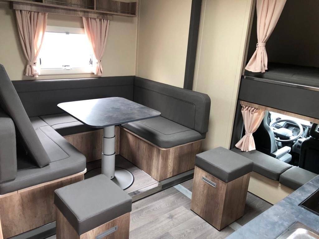 Horsebox NON-HGV Autre marque FUSO  0 New