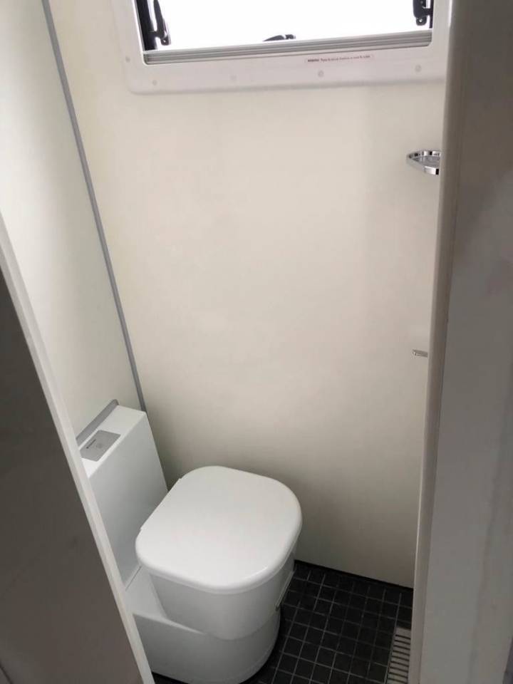 Horsebox NON-HGV Autre marque FUSO  0 New