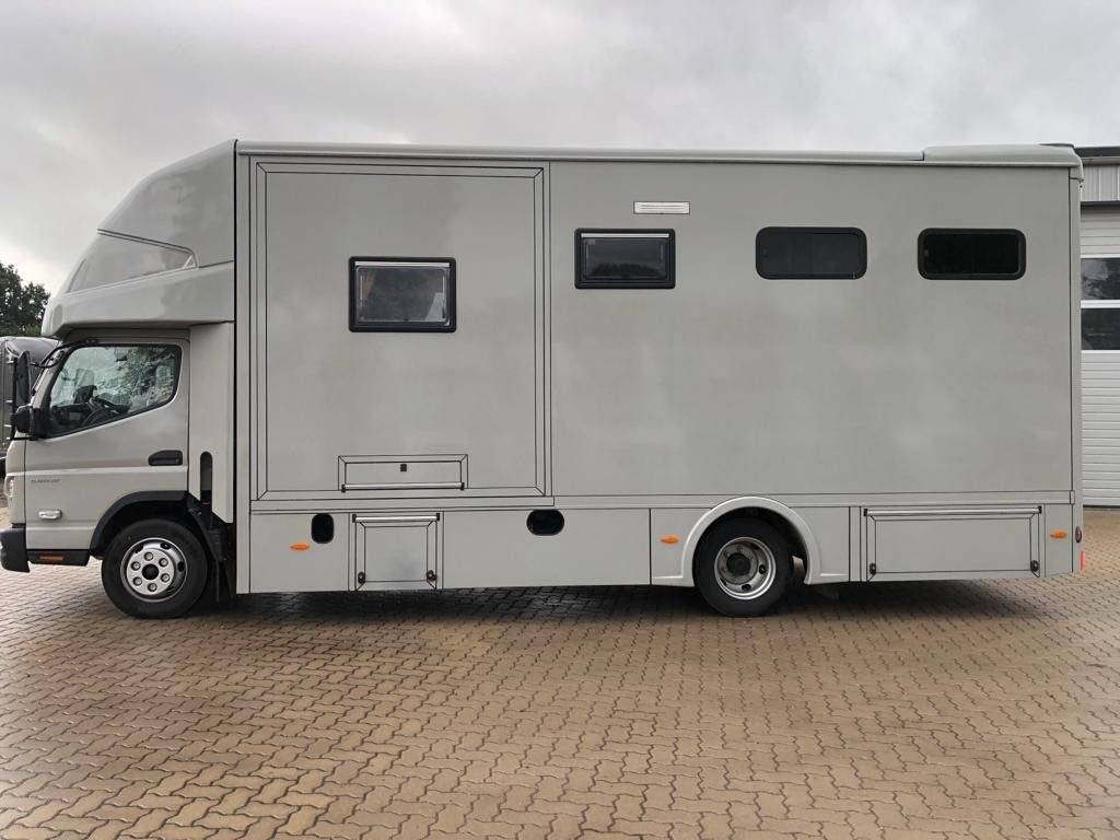 Horsebox NON-HGV Autre marque FUSO  0 New