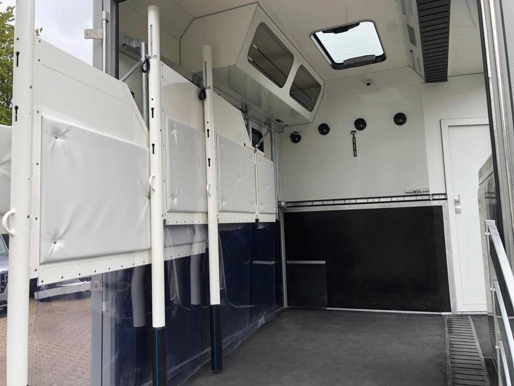 Horsebox NON-HGV Autre marque FUSO  0 New