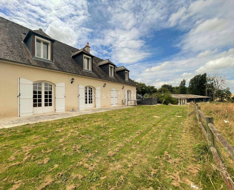 Equestrian property  Indre-et-Loire