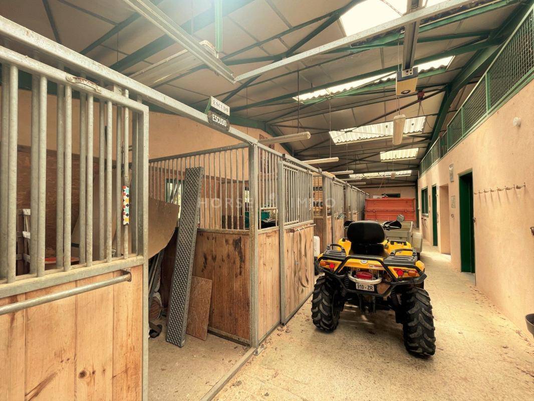 Equestrian property  Indre-et-Loire