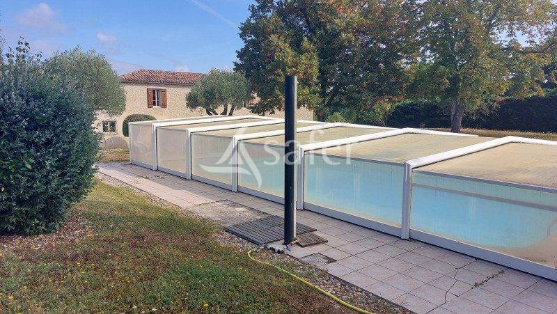 Other country property  Gironde