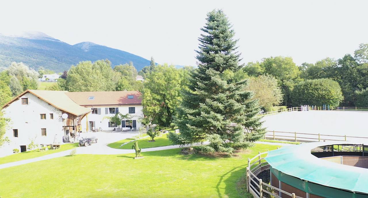 Equestrian property  Ain