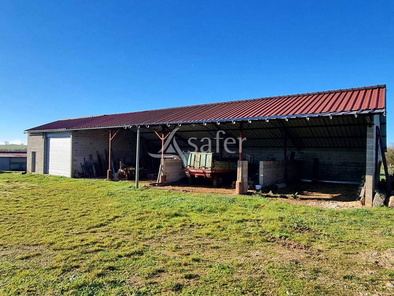 Sheep farm  Tarn-et-Taronne
