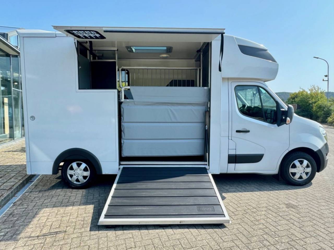 Horsebox HGV Autre marque NISSAN 0 New