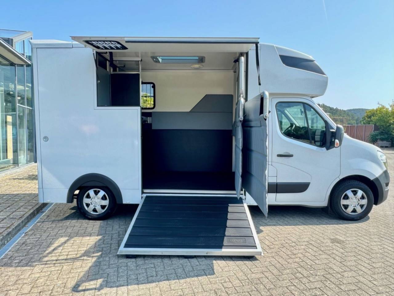 Horsebox HGV Autre marque NISSAN 0 New