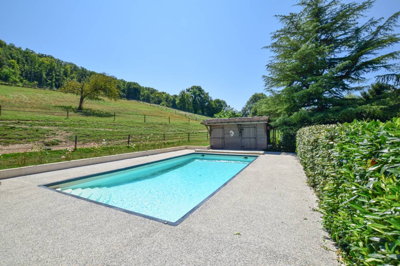 Equestrian property  Isère