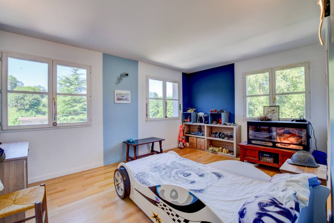 Equestrian property  Isère