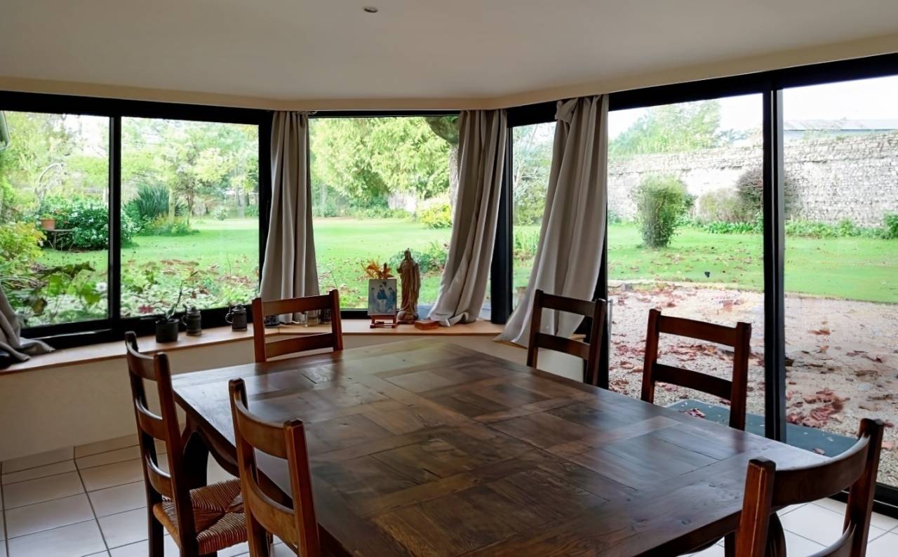 Luxurious equestrian property  Manche