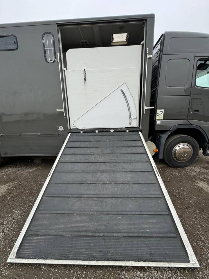 Horsebox NON-HGV MTM VOLVO 2006 Used