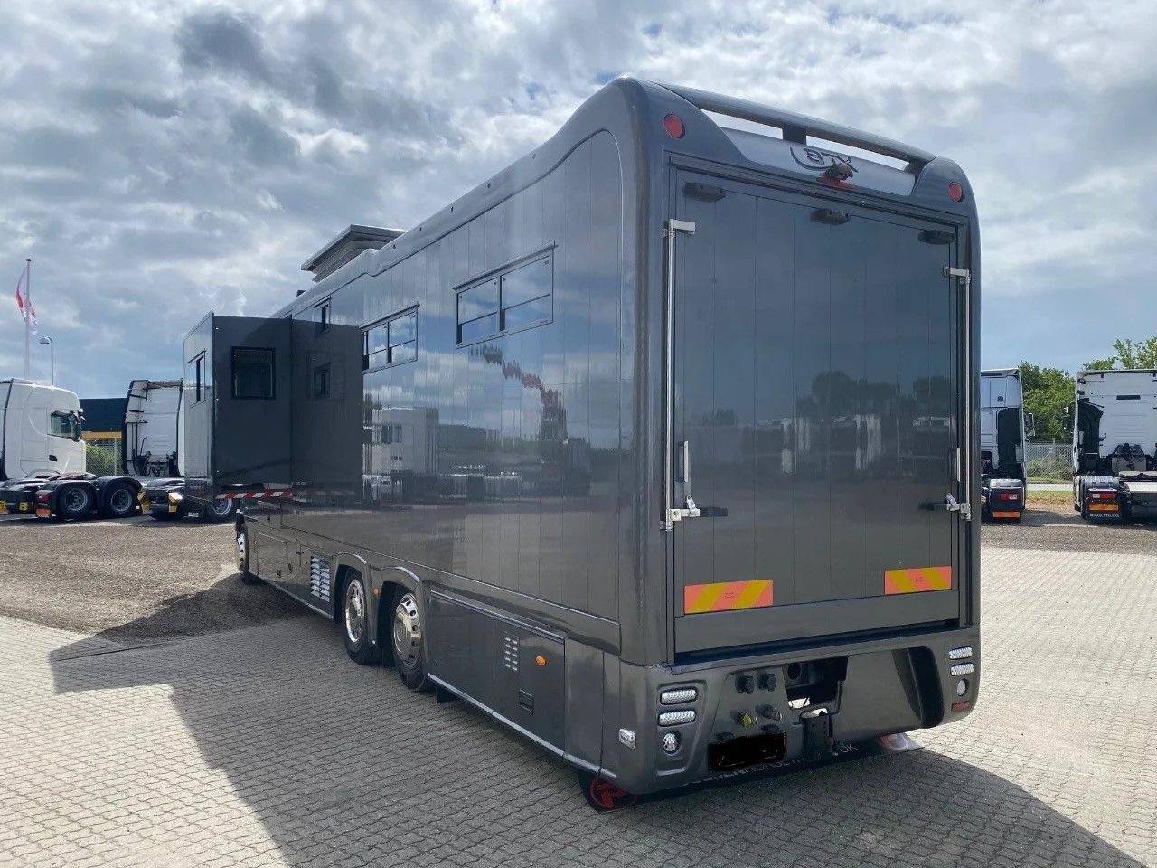 Horsebox NON-HGV Mercedes MERCEDES-BENZ 0 Used